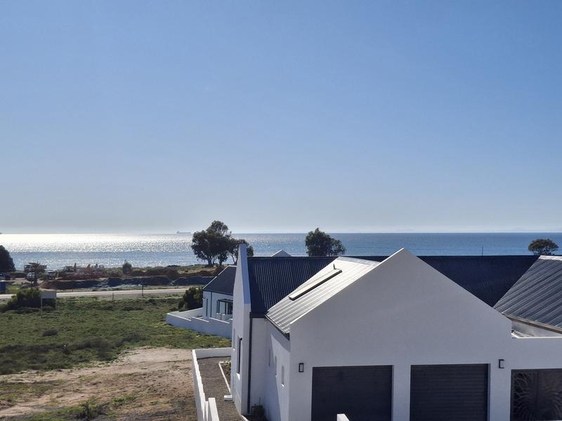 4 Bedroom Property for Sale in Da Gama Bay Western Cape